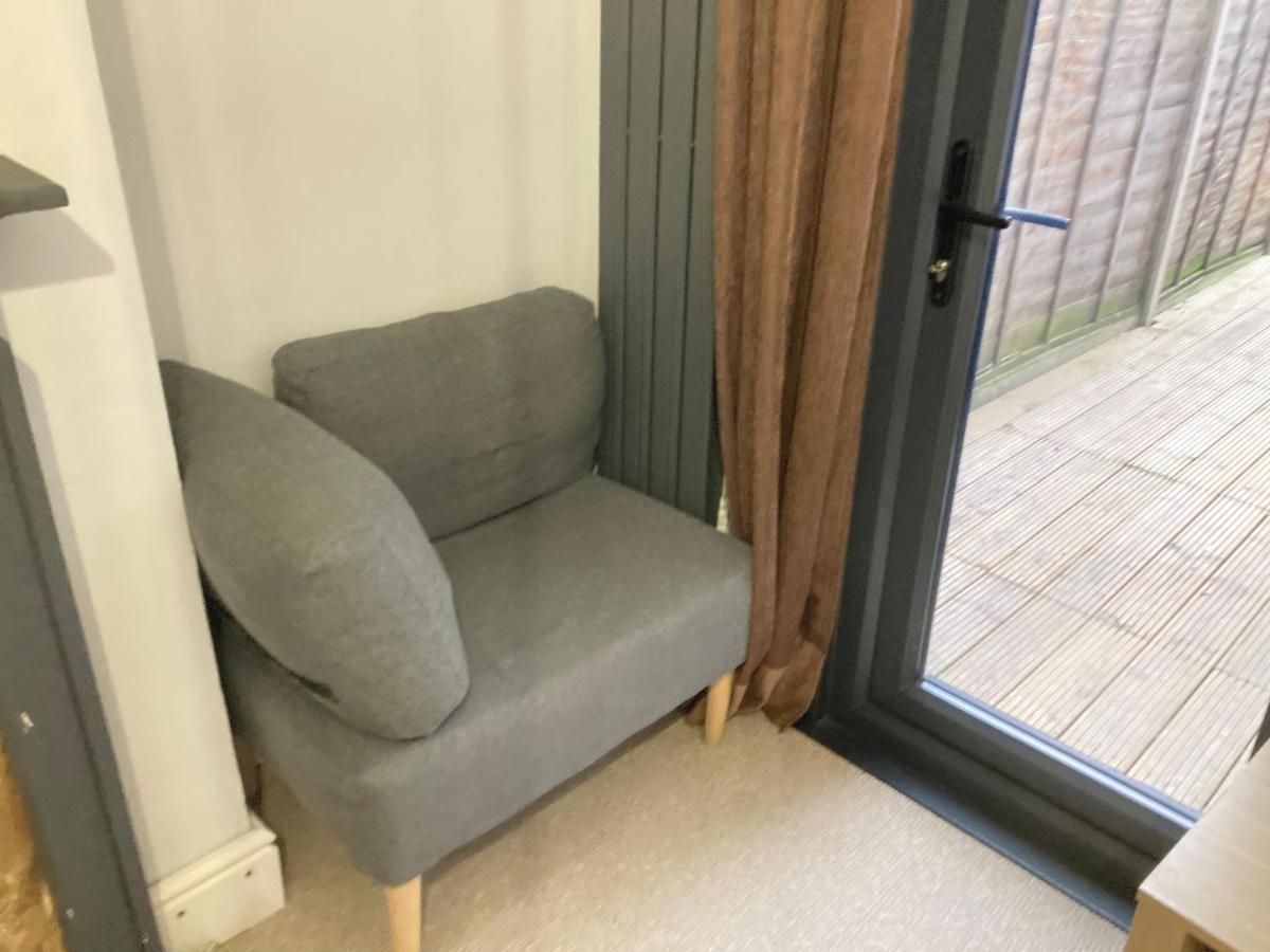Cozy Private Room Londra Esterno foto